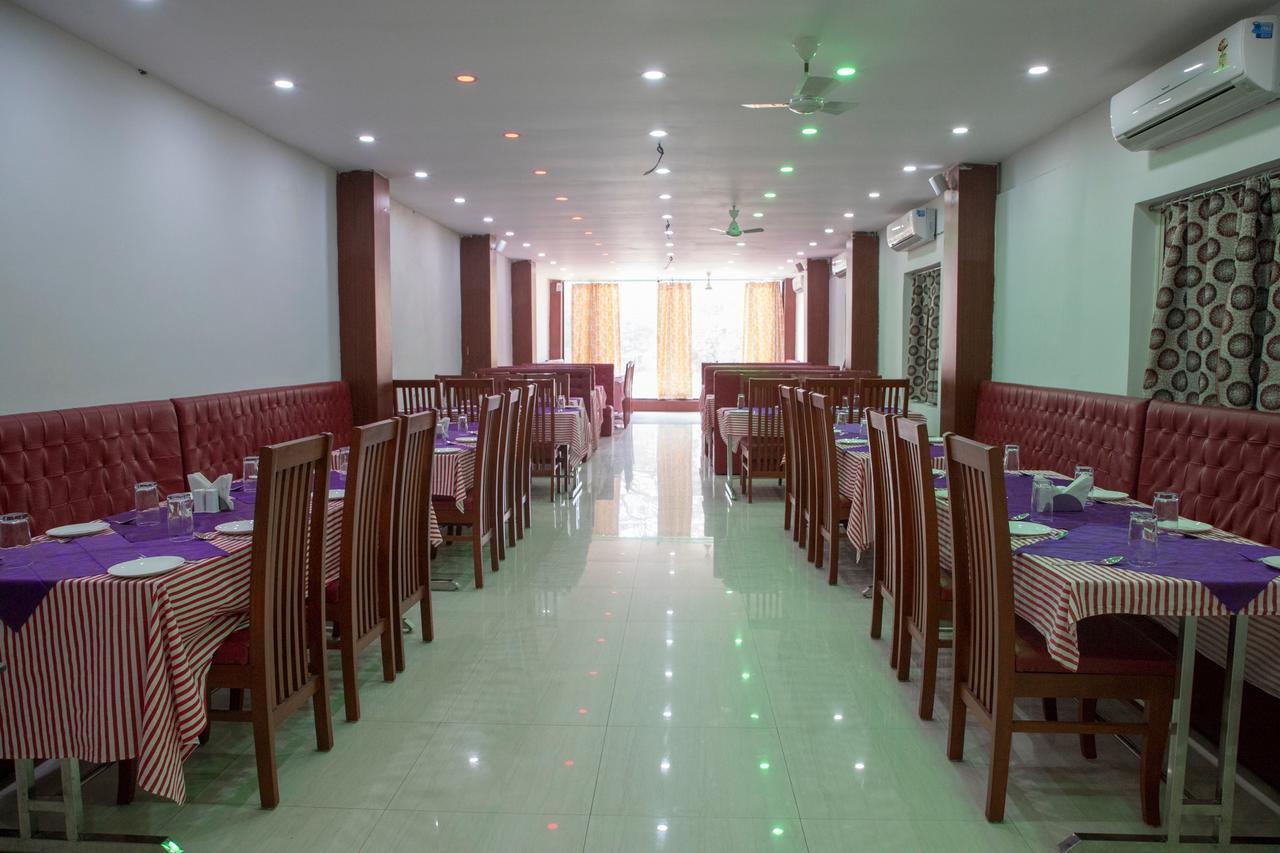 Oyo 11346 Hotel Tazz Odisha Bhubaneswar Exteriör bild